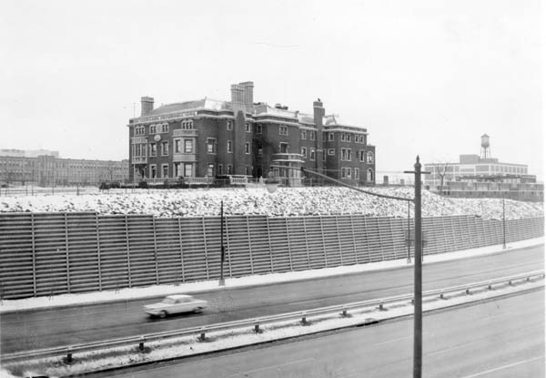 A vast void takes the place of the last remaining mansions on Millionaire's Row. Nobody cared to see them go, but they were the last of a truly unique chapter in American history. Here, the Mather mansion sits apart from any context, but housed the Cleveland Institute of Music during these years.