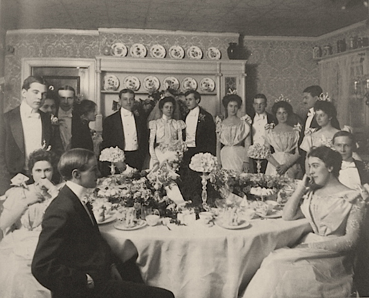 A party on the Avenue, c.1910. Some were described to have cakes stretching to the ceiling, and champagne fountain towers of glasses. House concerts brought in the most famous performers of the day, including Enrico Caruso, Amelita Galli-Curci, and Sergei Rachmaninoff.